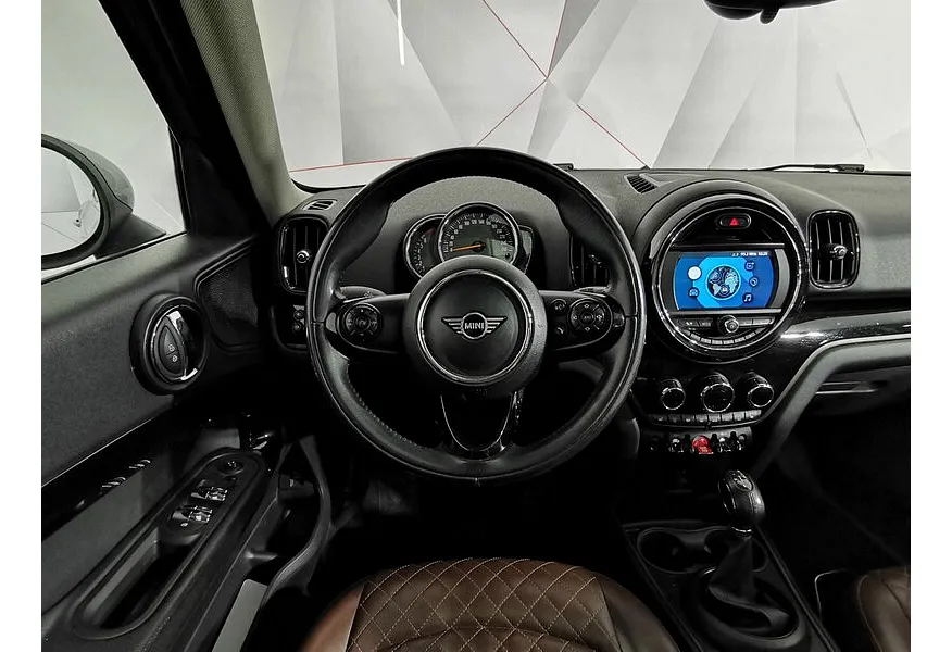 АВИЛОН - Mini Countryman Cooper 1.5 MT (136 л.с.) Серебристый - slide 6