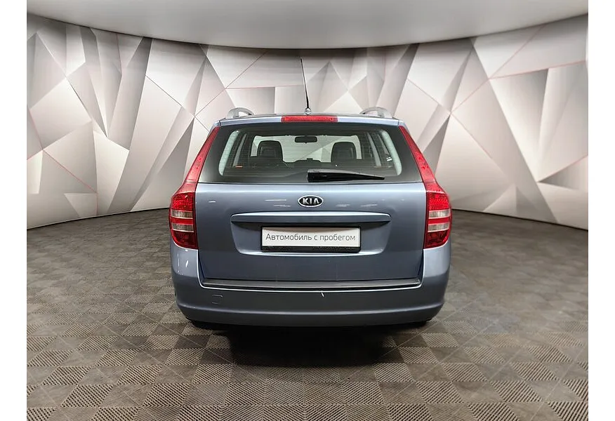 Kia Ceed 1.6 CRDi AT (115 л.с.) Синий в АВИЛОН. Слайд №8 Kia Ceed 1.6 CRDi AT (115 л.с.) Синий в АВИЛОН. Слайд №8