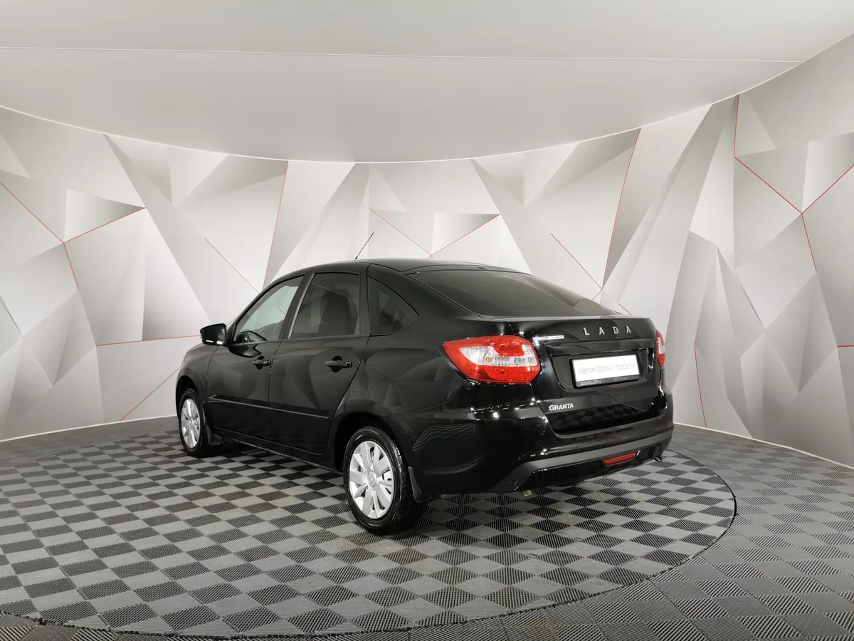 ВАЗ (Lada) Granta 1.6 MT 16кл (106 л.с.) 21911-51-005 Comfort Черный в АВИЛОН. Слайд №4
