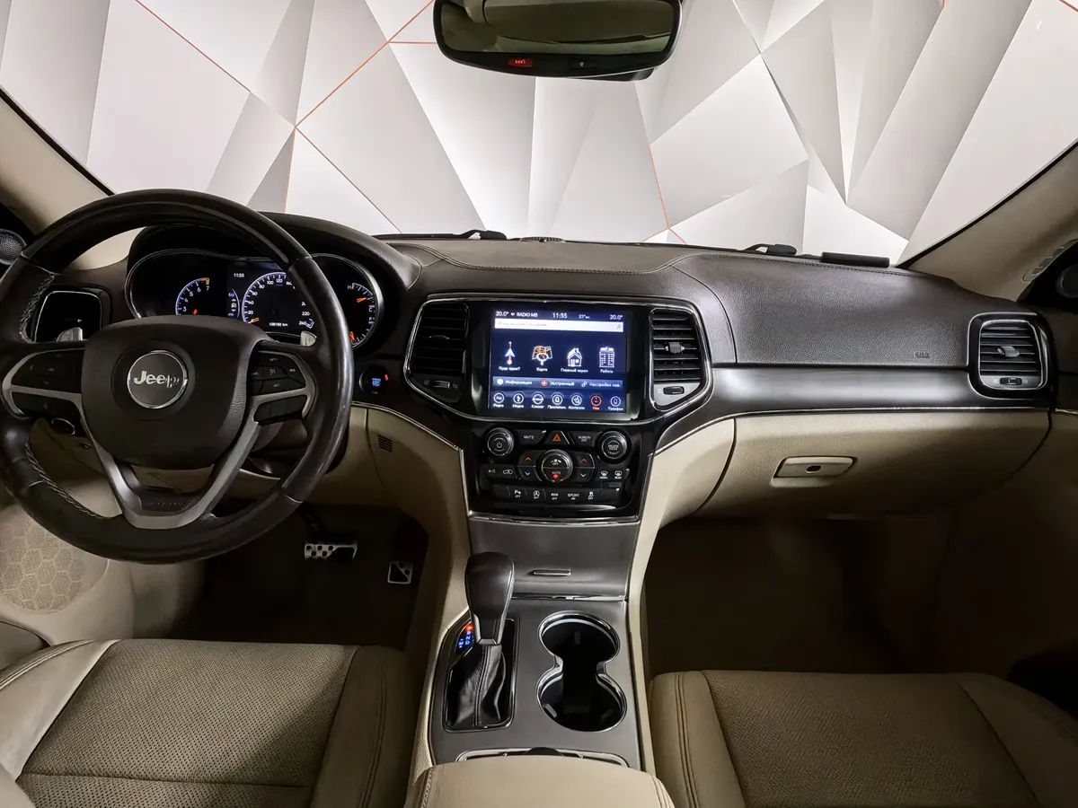 Jeep Grand Cherokee 3.6 AT AWD (286 л.с.) Overland Черный в АВИЛОН. Слайд №14