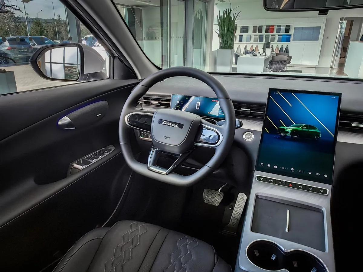 TENET Plus L6 1.5T 6DCT 2WD (147 л.с.) Ультра Белый в АВИЛОН. Слайд №13