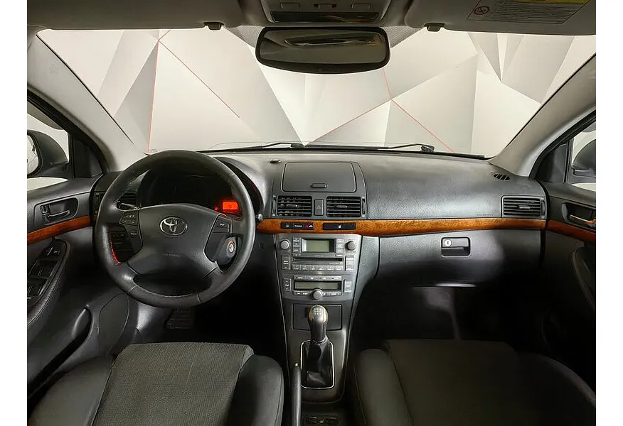 Toyota Avensis 1.8 MT (129 л.с.) Серый в АВИЛОН. Слайд №12