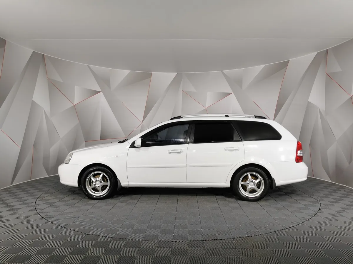 Chevrolet Lacetti 1.6 MT (109 л.с.) Белый в АВИЛОН. Слайд №5