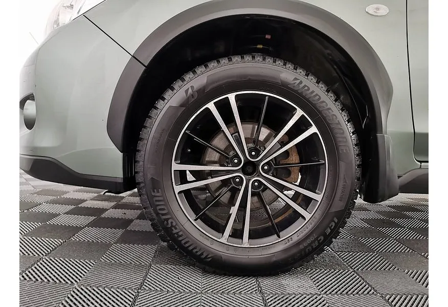 Subaru XV 1.6 CVT AWD (114 л.с.) Зеленый в АВИЛОН. Слайд №9