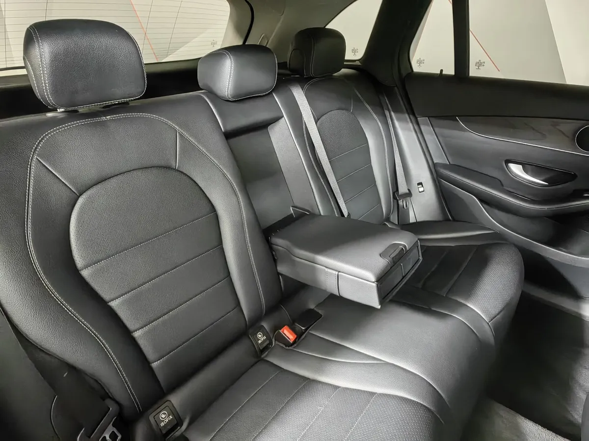 Mercedes-Benz GLC 250 9G-TRONIC 4MATIC (211 л.с.) Особая серия Белый в АВИЛОН. Слайд №16