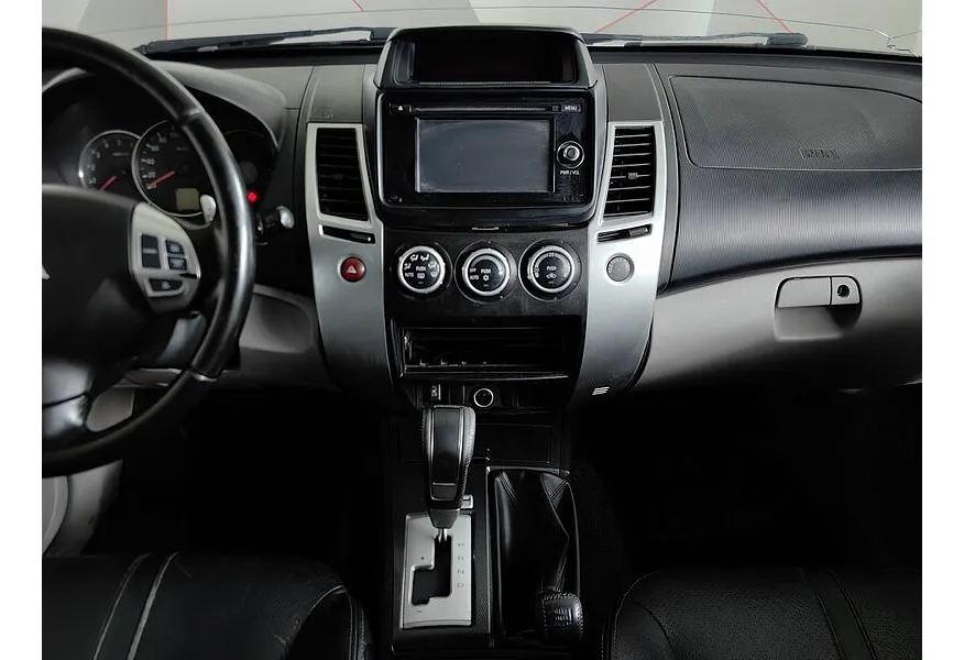 LIVE. Слайд №11