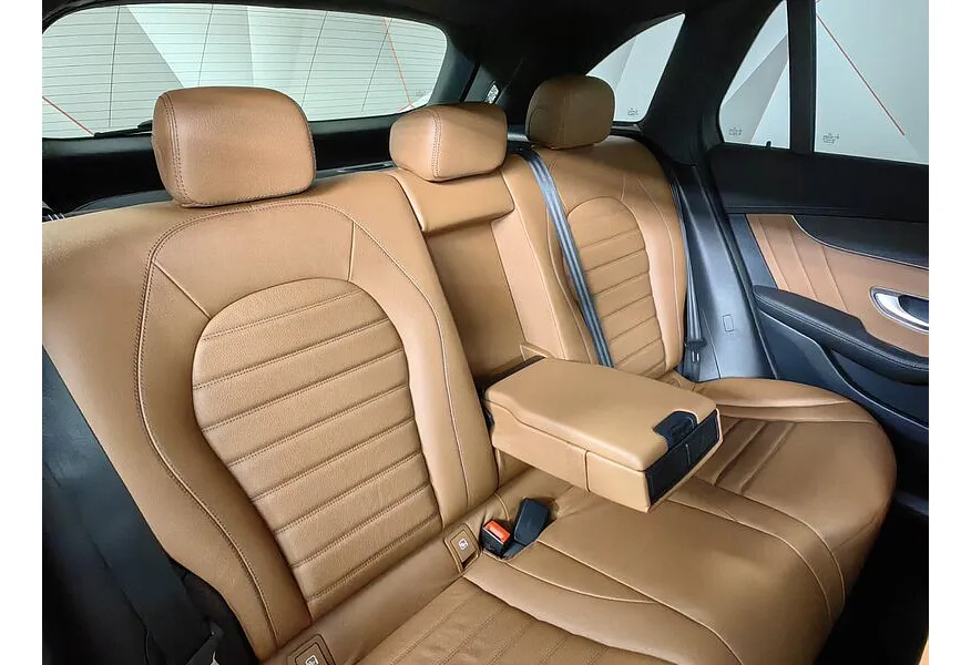 Mercedes-Benz GLC 43 AMG 9G-TRONIC 4MATIC+ (390 л.с.) Особая серия Синий в АВИЛОН. Слайд №17