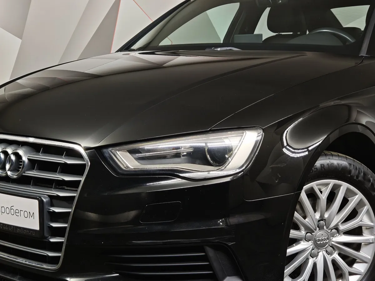 Audi A3 1.4 TFSI S tronic (125 л.с.) Ambition Черный в АВИЛОН. Слайд №10