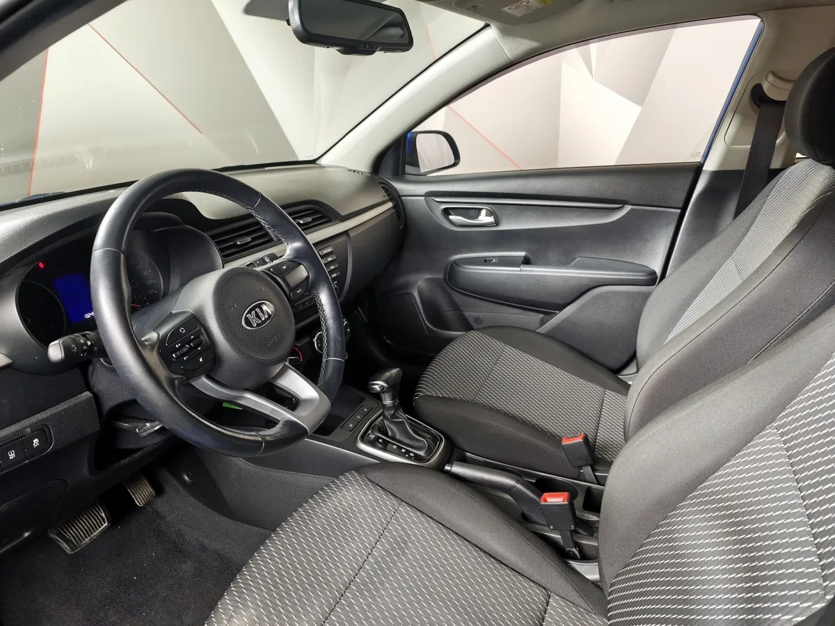 Kia Rio X-Line 1.4 AT (100 л.с.) Синий в АВИЛОН. Слайд №19