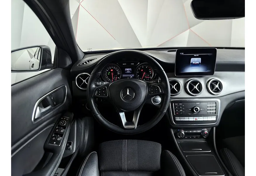 Mercedes-Benz GLA 250 7G-DCT 4MATIC (211 л.с.) Особая серия Серый в АВИЛОН. Слайд №20