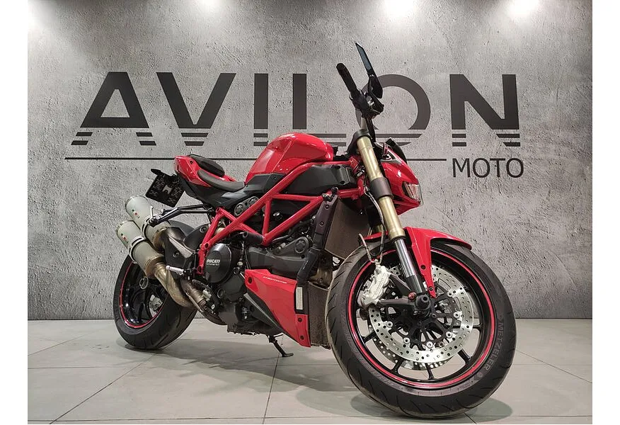 Ducati Streetfighter 848 849 см³ (132 л.с.) Красный в АВИЛОН. Слайд №2