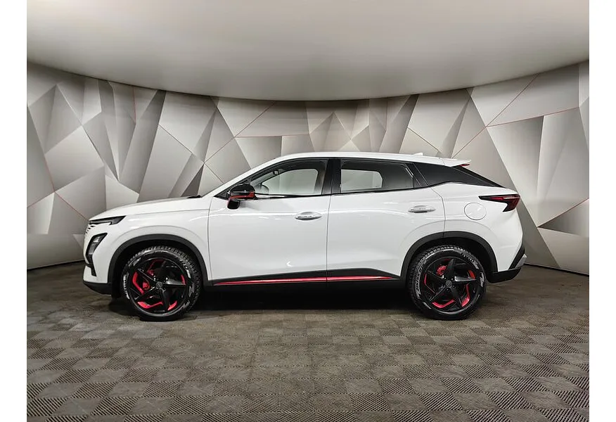 Omoda C5 1.5T CVT (147 л.с.) Ultimate Белый в АВИЛОН. Слайд №5