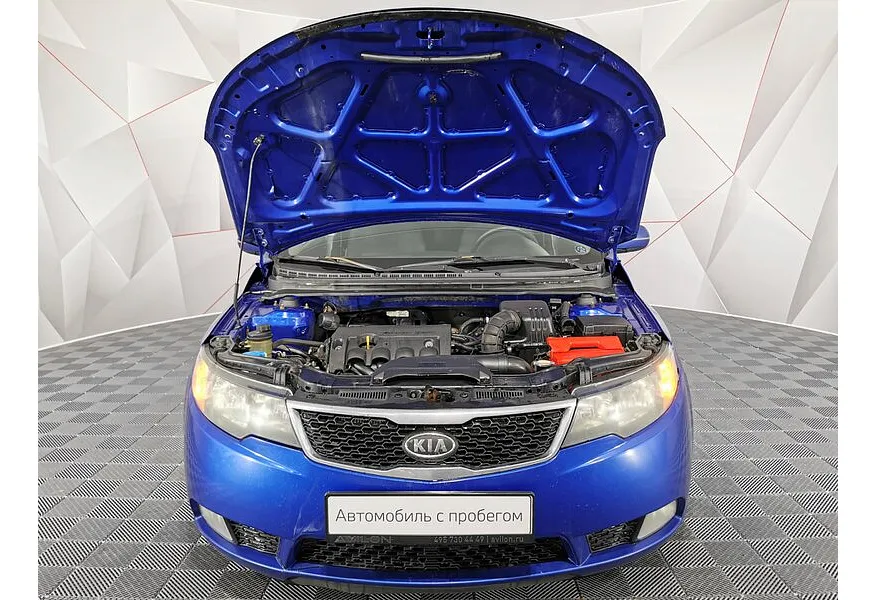 Kia Cerato 1.6 MT (126 л.с.) Comfort Голубой в АВИЛОН. Слайд №11