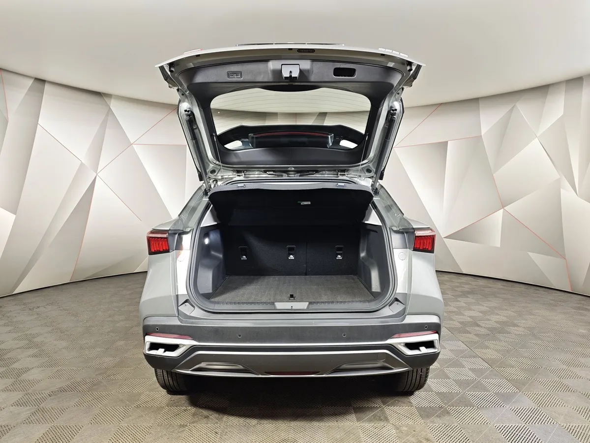 Omoda C5 1.5T CVT (147 л.с.) Lifestyle Серебристый в АВИЛОН. Слайд №12