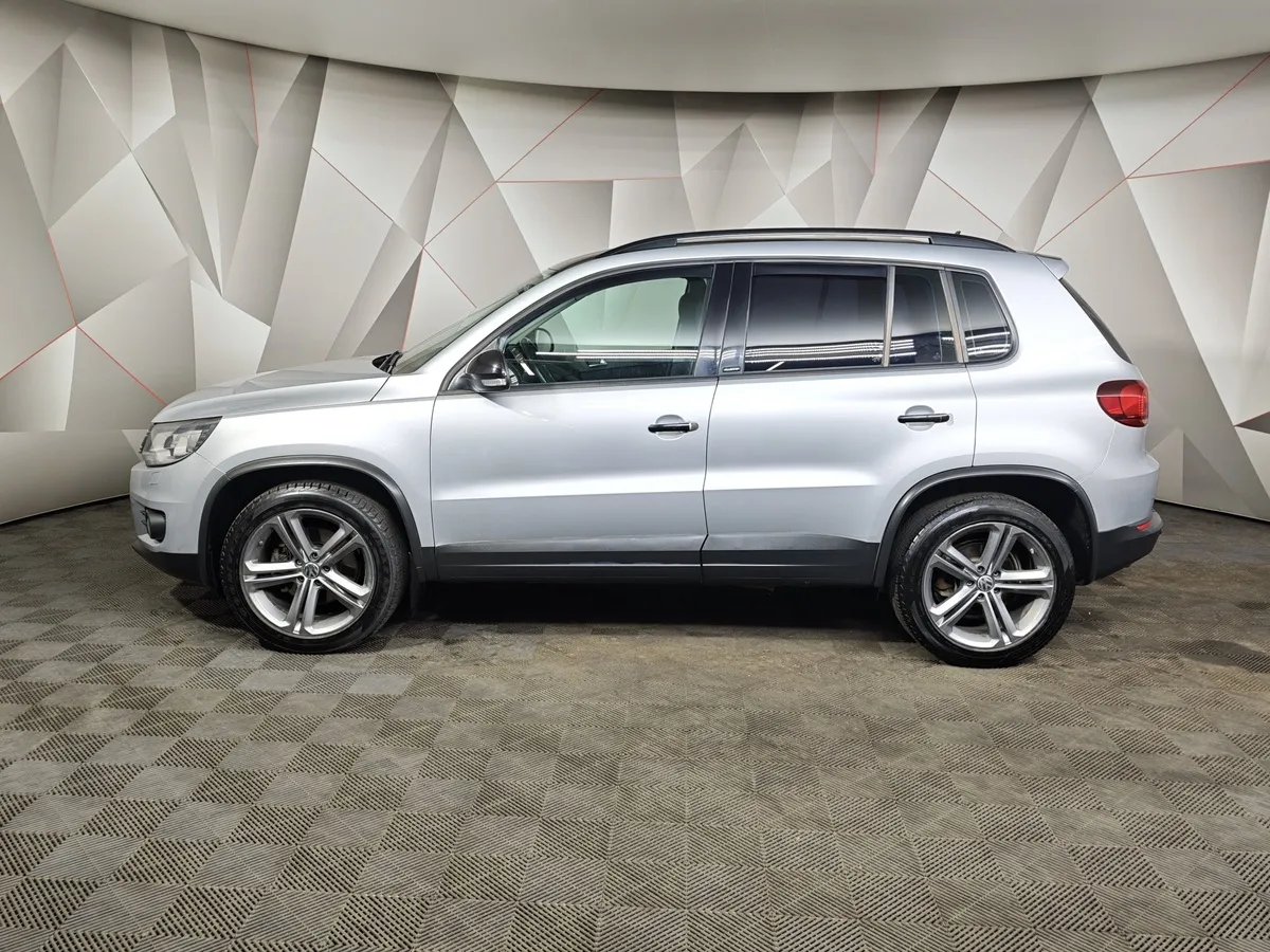 Volkswagen Tiguan 1.4 TSI BlueMotion DSG (150 л.с.) Sport&Style Черный в АВИЛОН. Слайд №5