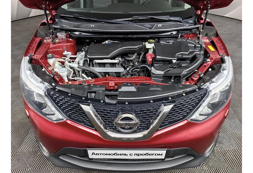 Nissan Qashqai 2.0 CVT (144 л.с.) Красный в АВИЛОН. Слайд №17