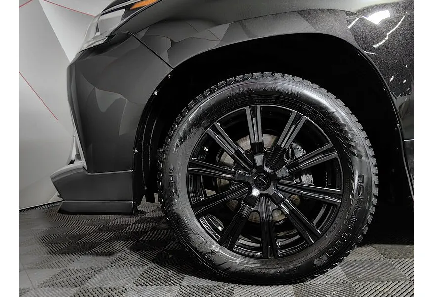 Lexus LX 450d AT (272 л.с.) Executive 2 Черный в АВИЛОН. Слайд №9