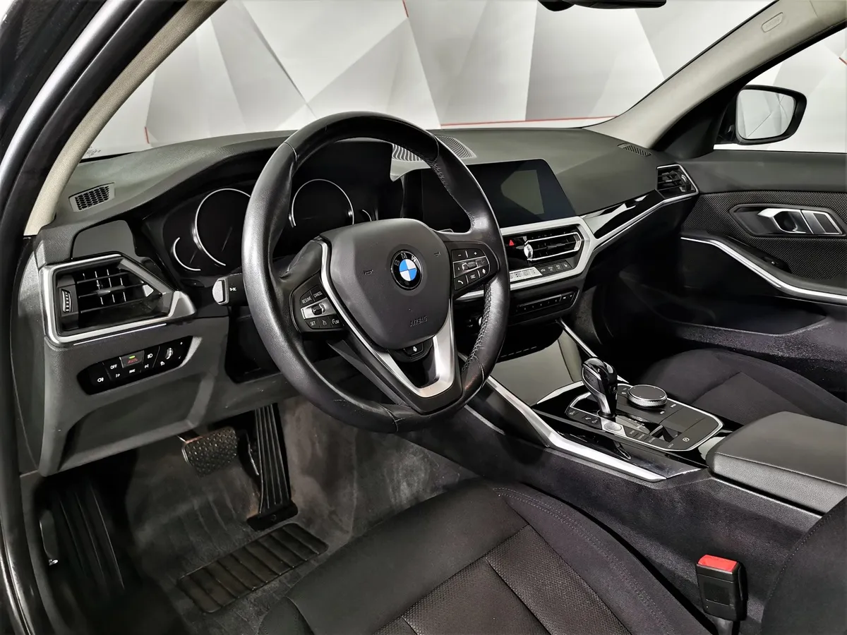 BMW 3 серия 318d Steptronic (150 л.с.) Черный в АВИЛОН. Слайд №10