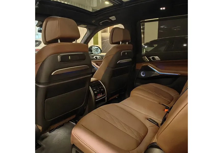АВИЛОН - BMW X7 xDrive40d Steptronic (340 л.с.) Черный - slide 11