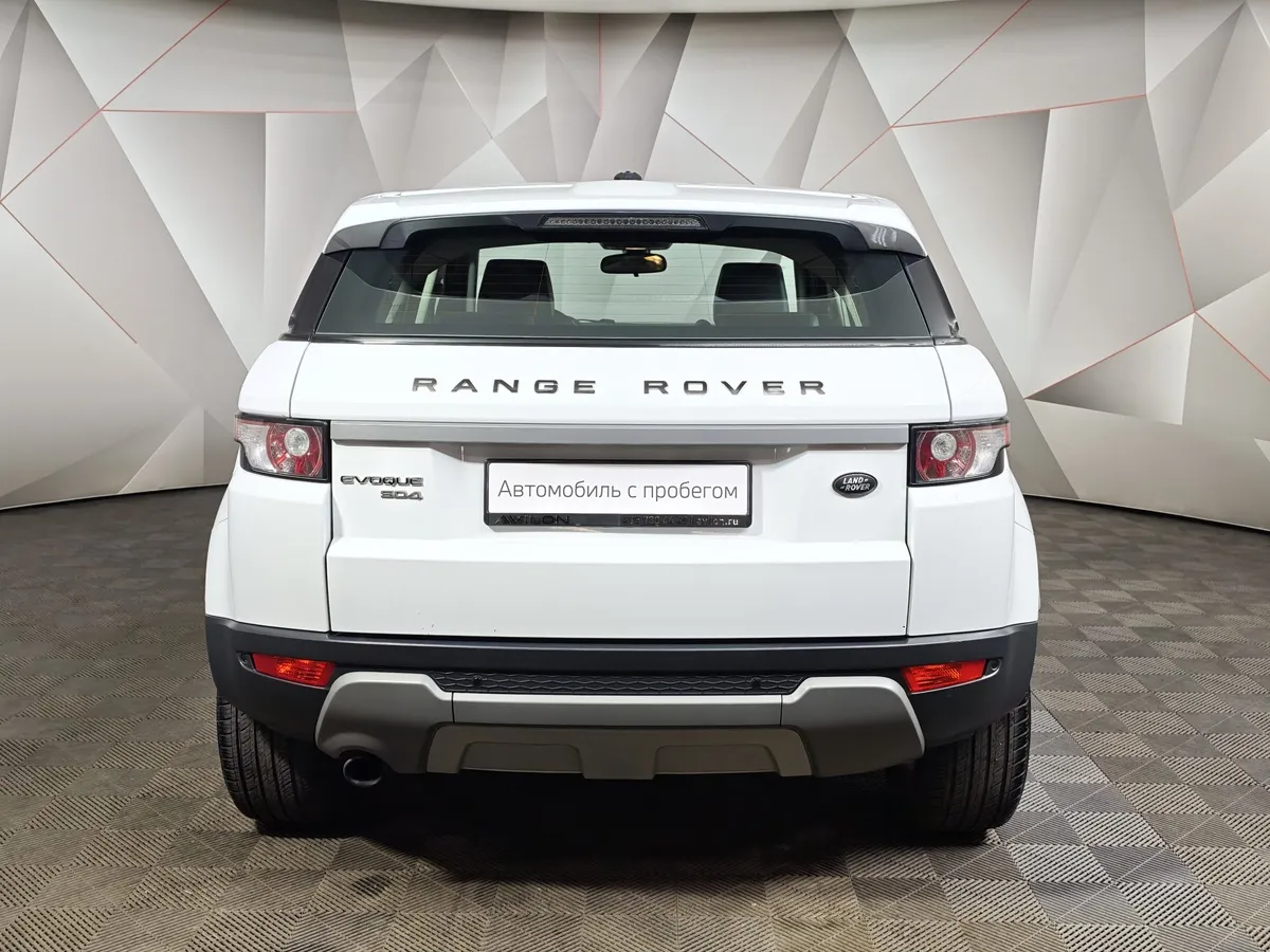 Land Rover Range Rover Evoque 2.2 TD AT AWD (190 л.с.) Dynamic Белый в АВИЛОН. Слайд №8