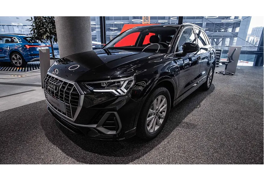 АВИЛОН - Audi Q3 2.0 45 TFSI S-tronic quattro (220 л.с.) Fashion Dynamic Edition Черный - slide 4141658