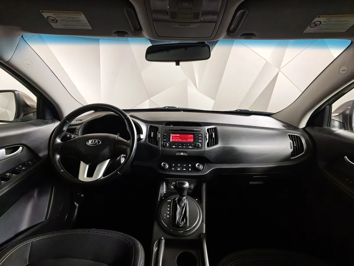 Kia Sportage 2.0 AT (150 л.с.) Коричневый в АВИЛОН. Слайд №14
