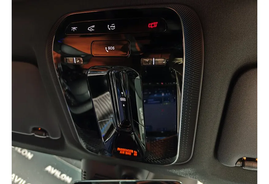 Mercedes-Benz GLC 300 4MATIC 9G-TRONIC (258 л.с.) Черный в АВИЛОН. Слайд №19