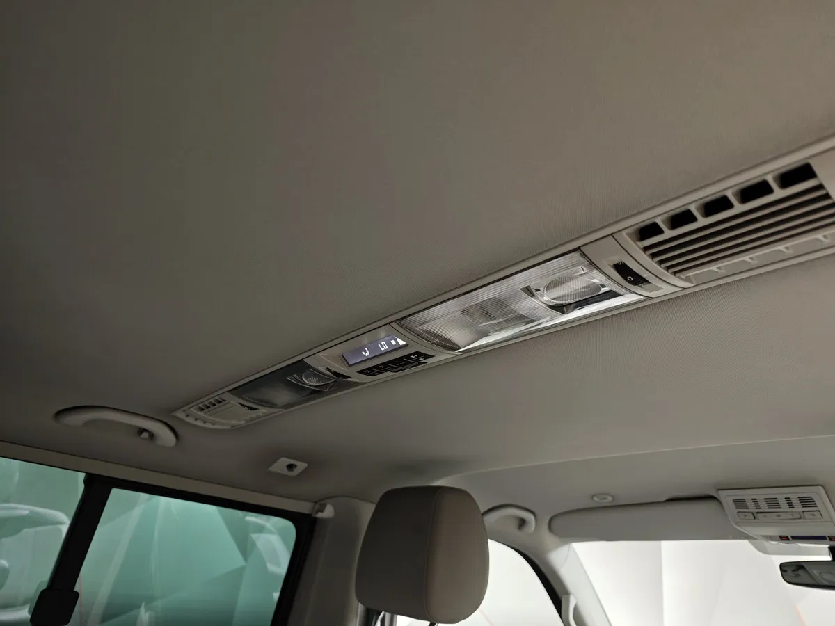 Volkswagen Multivan 2.0 biTDI DSG 4 MOTION (180 л.с.) Highline Черный в АВИЛОН. Слайд №23