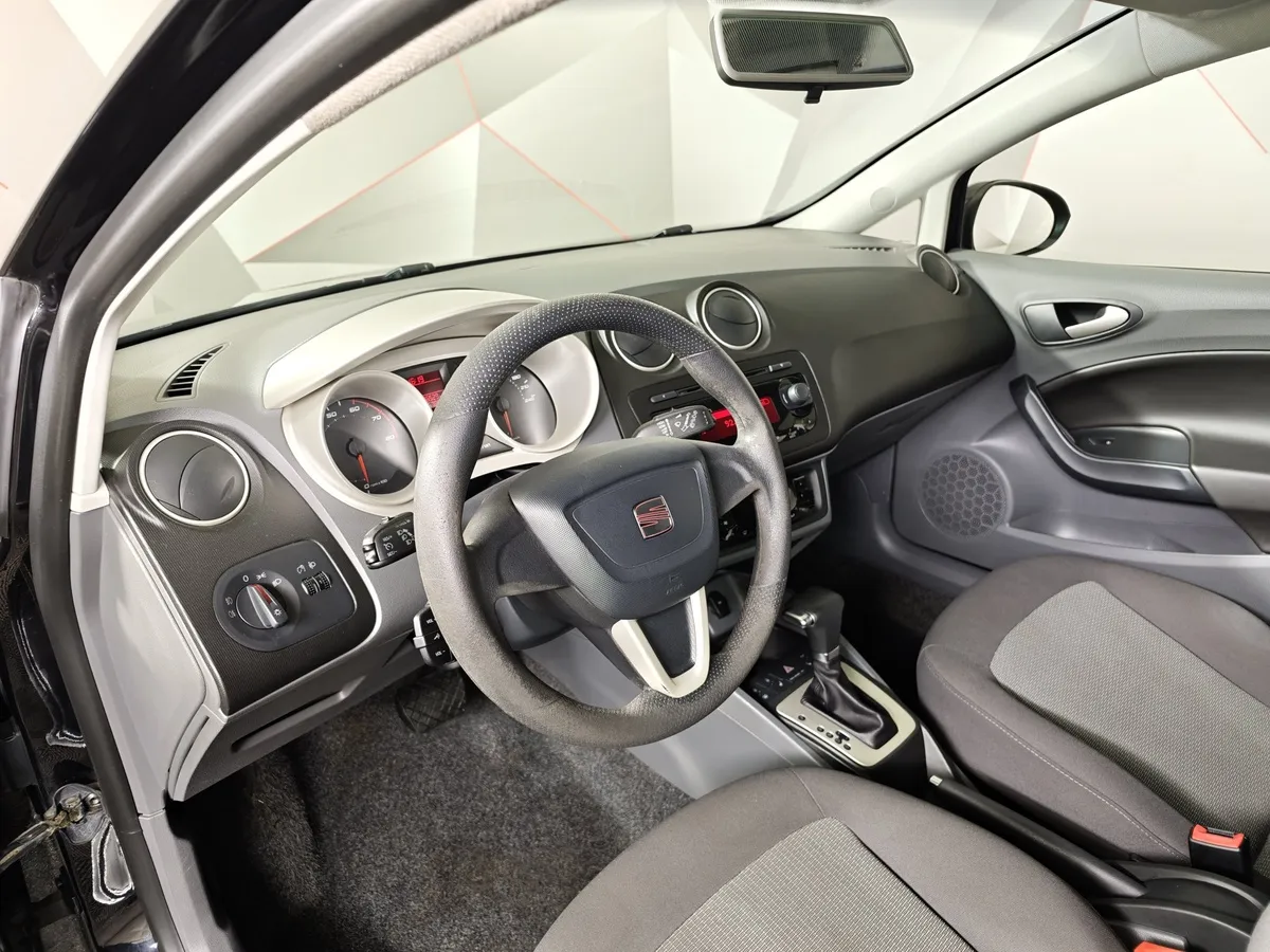 SEAT Ibiza 1.2 TSI DSG (105 л.с.) Черный в АВИЛОН. Слайд №18