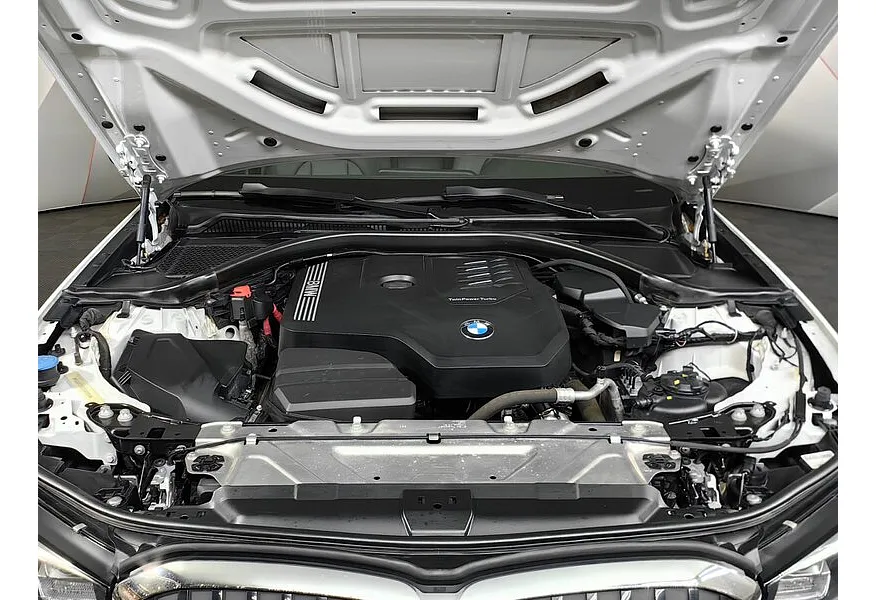 BMW 3 серия 318i Steptronic (156 л.с.) Белый в АВИЛОН. Слайд №10