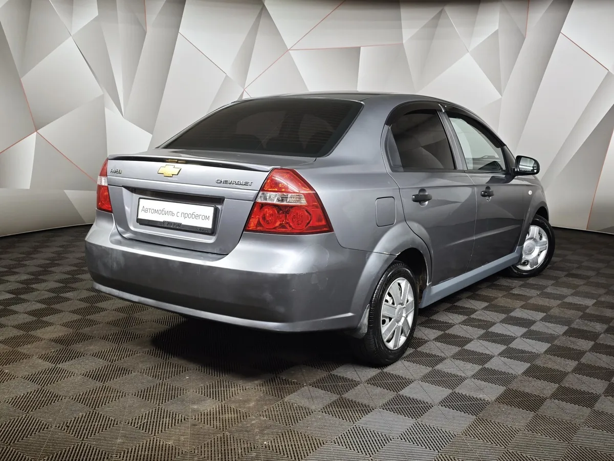 Chevrolet Aveo 1.2 MT (84 л.с.) Серый в АВИЛОН. Слайд №2