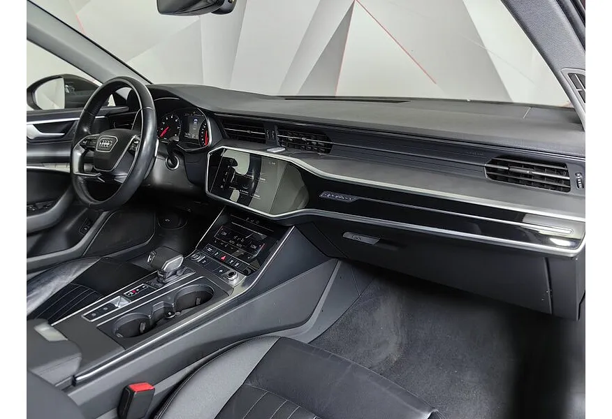 Audi A6 45 TFSI quattro S tronic (245 л.с.) Коричневый в АВИЛОН. Слайд №13