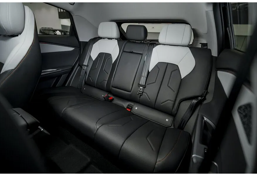 Omoda C5 1.5T DCT FWD (147 л.с.) Стиль Черный в АВИЛОН. Слайд №16