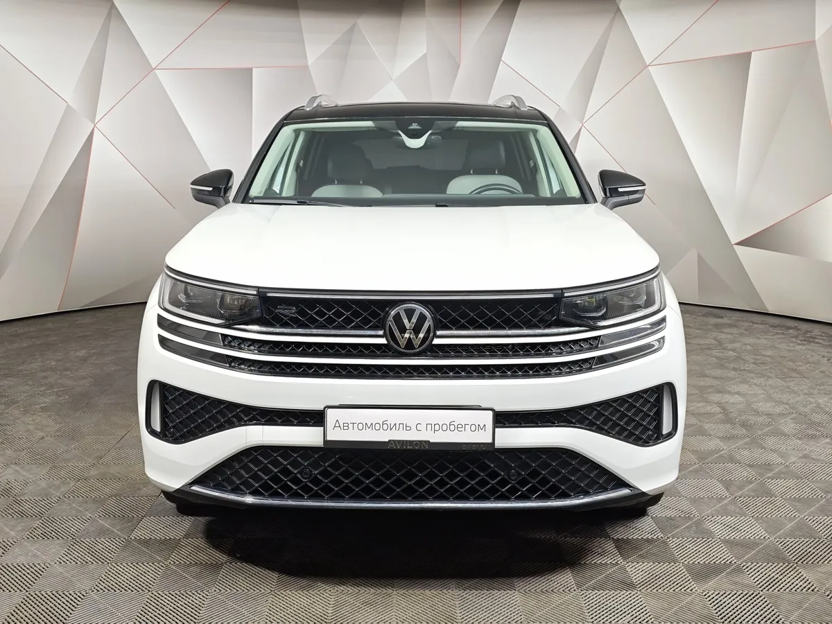 Volkswagen Tavendor 2.0TSI DSG 4WD (220 л.с.) R-Line Cruise Edition Белый в АВИЛОН. Слайд №7