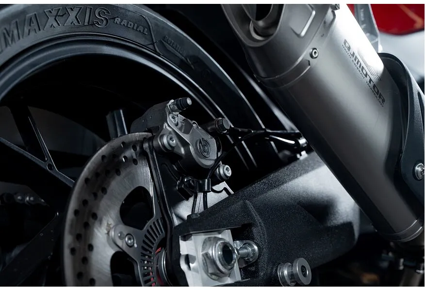 QJMOTOR SRK 800 RR 800 см³ (95 л.с.) 800 Красный в АВИЛОН. Слайд №5