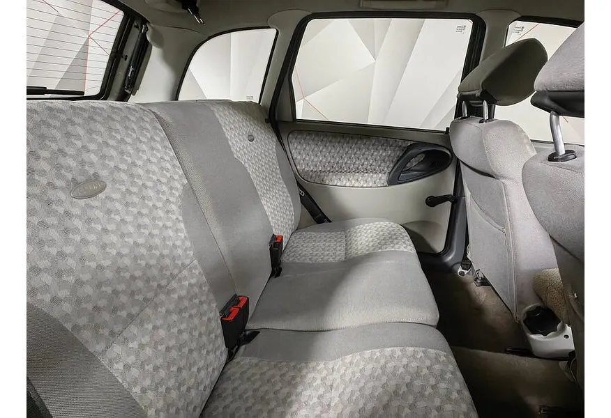 ВАЗ (Lada) Kalina 1.6 MT 8 кл (Евро-3) (81 л.с.) Серый в АВИЛОН. Слайд №14