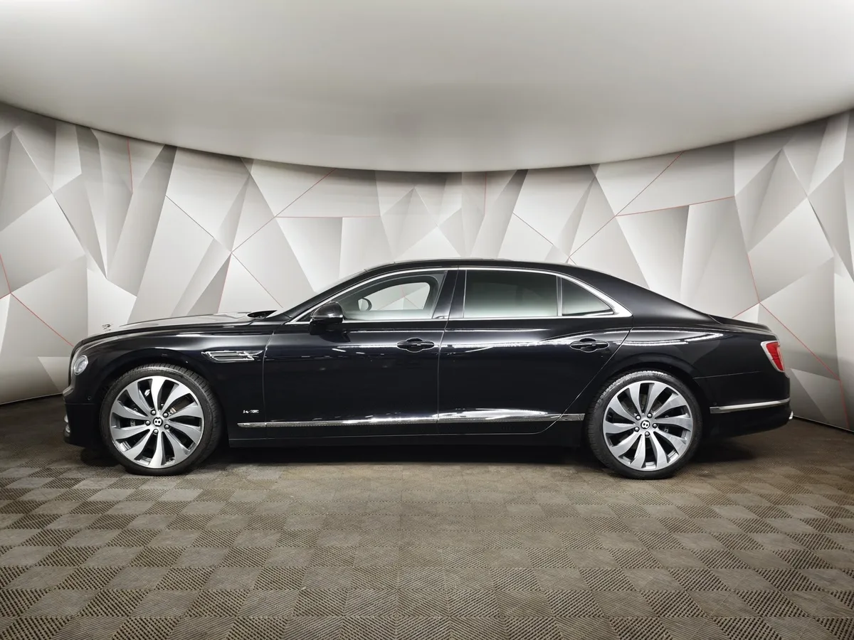 Bentley Flying Spur 6.0 W12 AWD AT (635 л.с.) Черный в АВИЛОН. Слайд №5