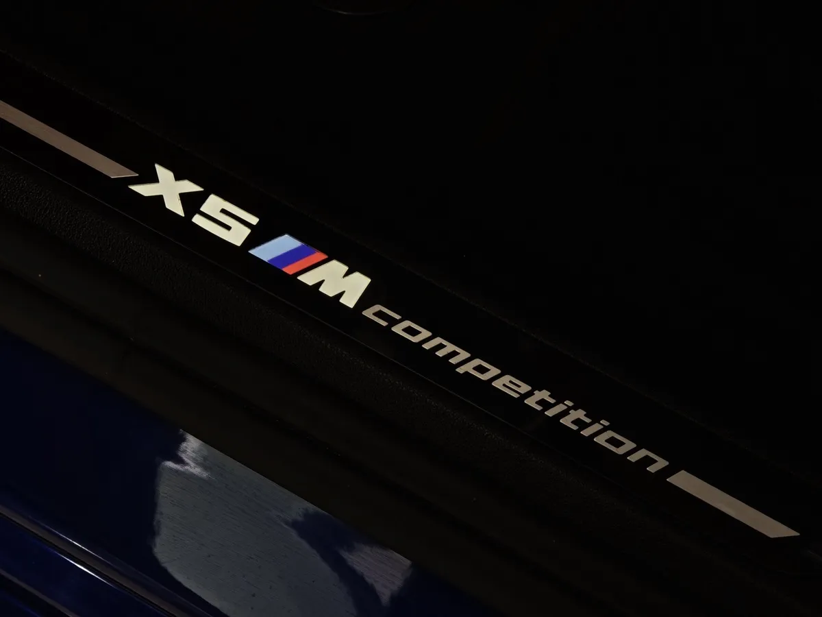 BMW X5 M 4.4 xDrive (625 л.с.) M Special Синий в АВИЛОН. Слайд №24