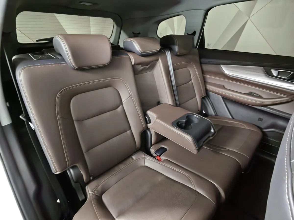 Chery Tiggo 8 Pro 1.6 TGDI DCT7 (186 л.с.) Prestige Dreamline Белый в АВИЛОН. Слайд №16