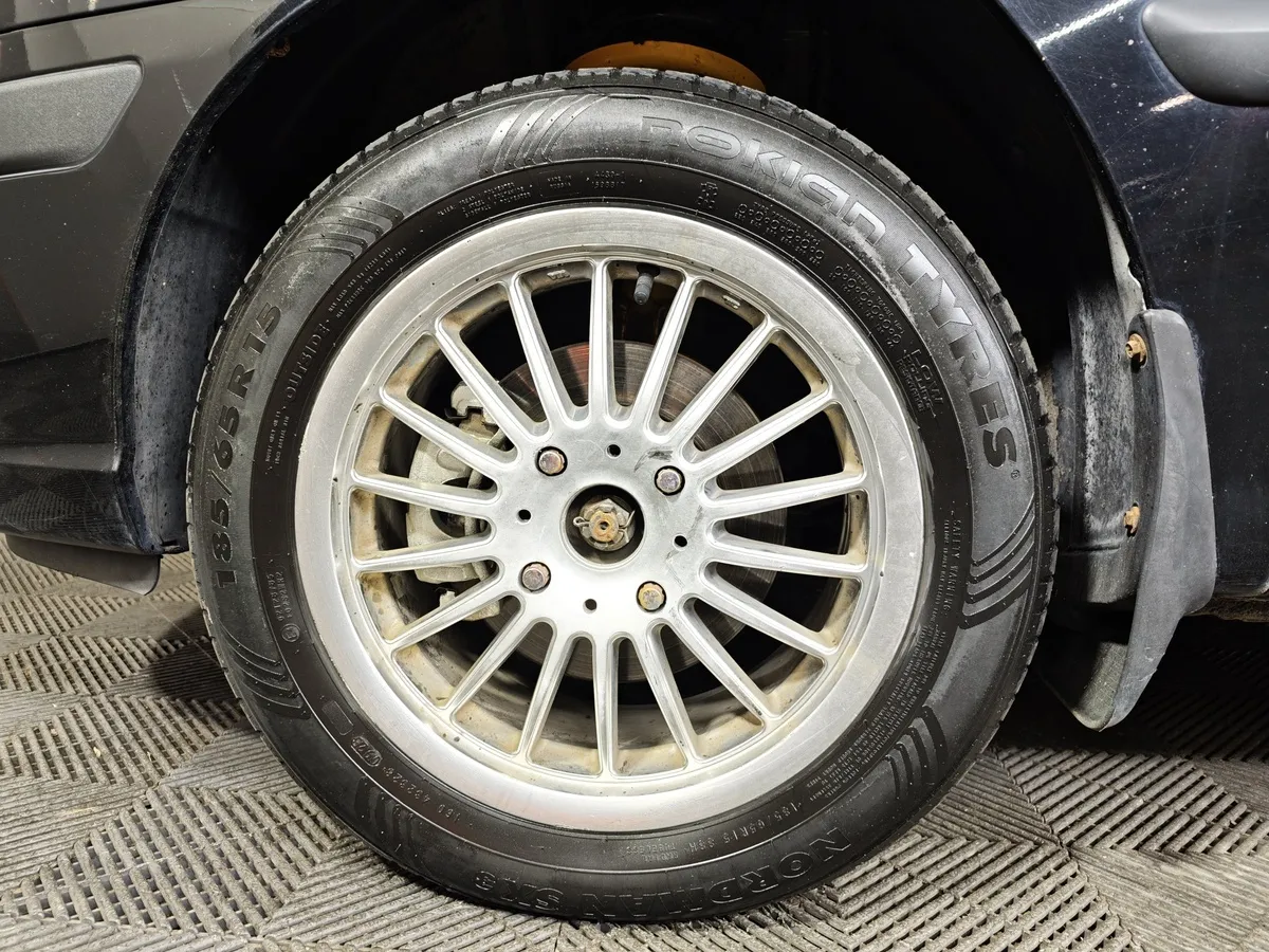 Hyundai Matrix 1.8 MT (122 л.с.) Черный в АВИЛОН. Слайд №9