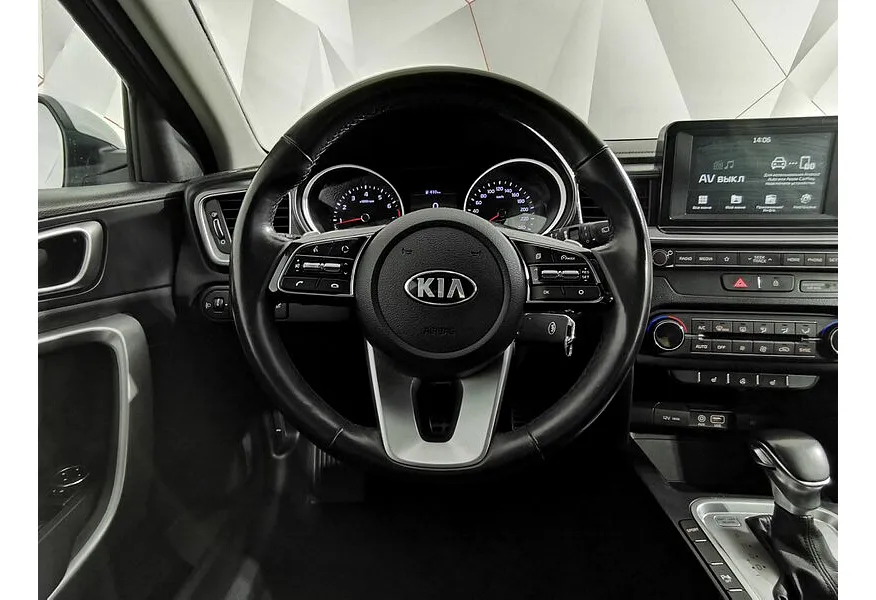 Kia Ceed 1.4 T-GDI AMT (140 л.с.) Comfort Белый в АВИЛОН. Слайд №20