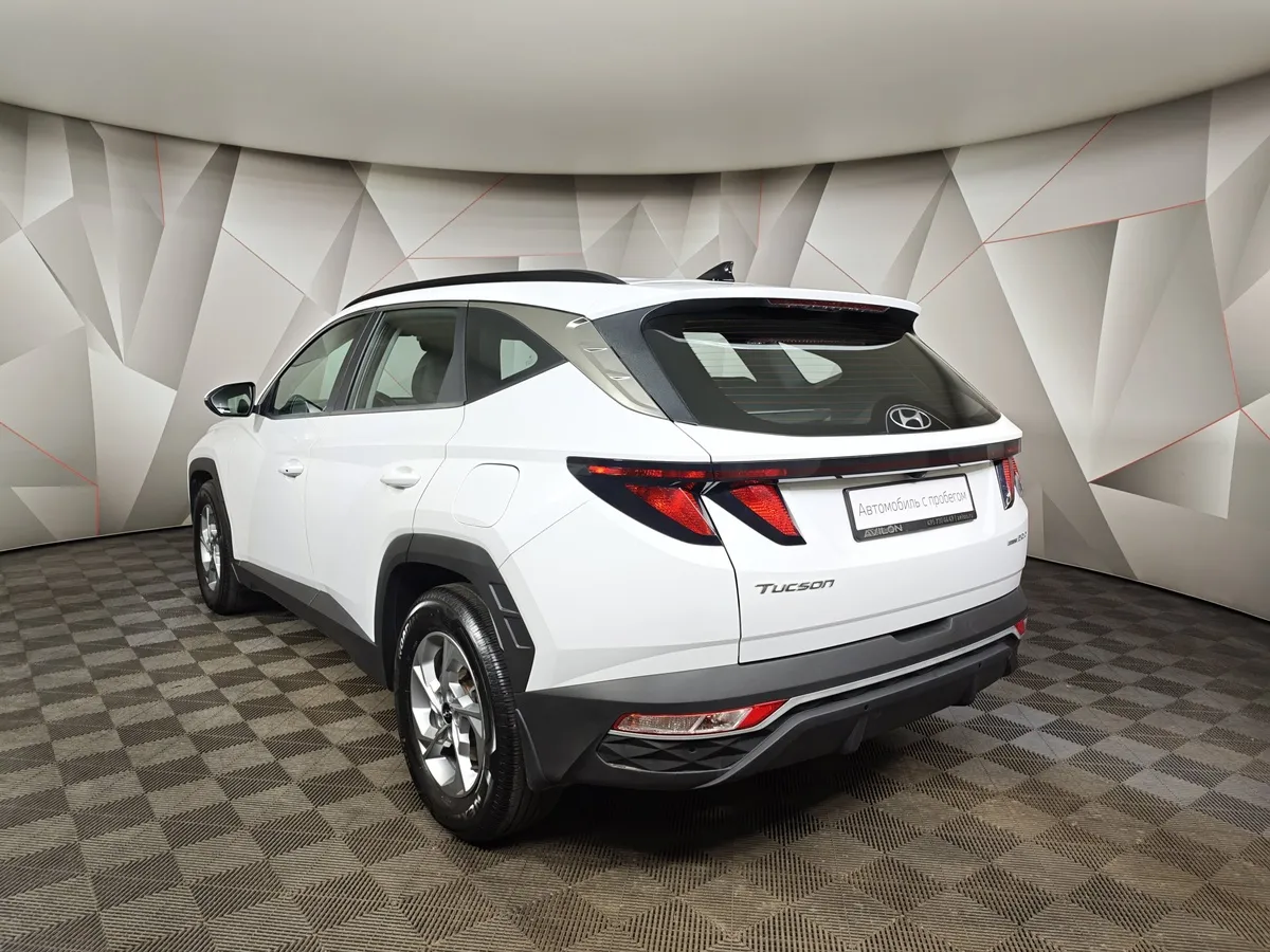 Hyundai Tucson D2.0 Smartstream 8AT 4WD (186 л.с.) Lifestyle Белый в АВИЛОН. Слайд №4