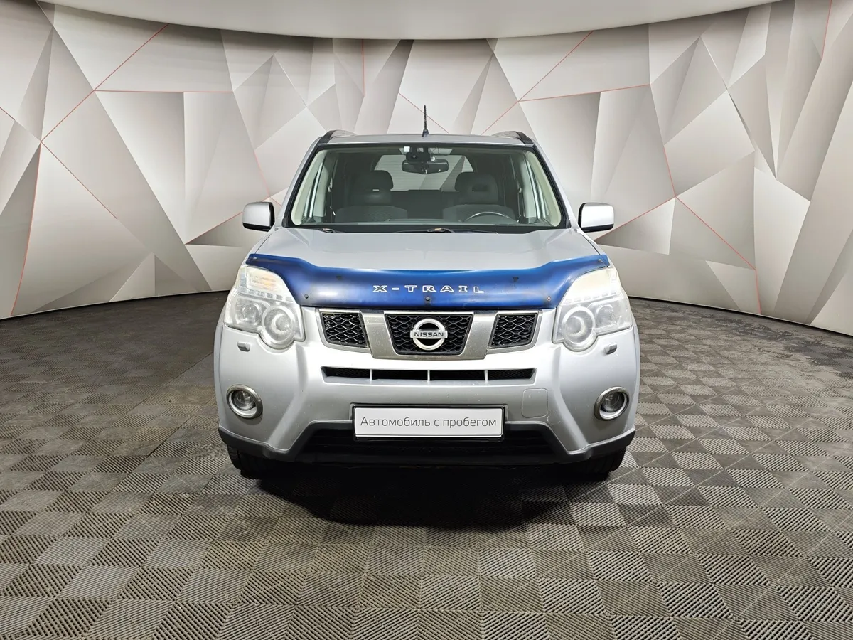Nissan X-Trail 2.0 CVT AWD (141 л.с.) Серебристый в АВИЛОН. Слайд №7