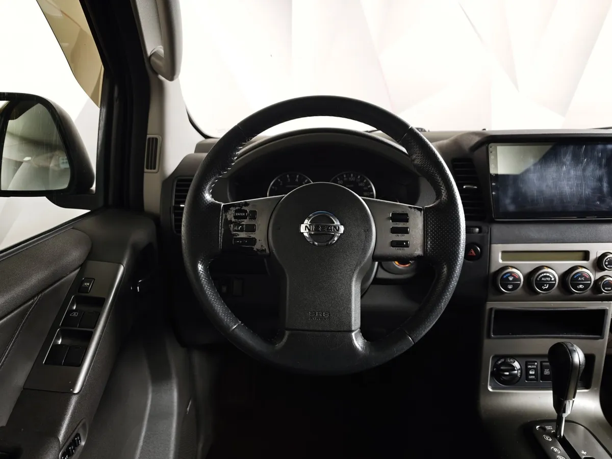 Nissan Pathfinder 4.0 AT (269 л.с.) Черный в АВИЛОН. Слайд №18