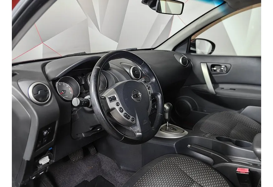 Nissan Qashqai 2.0 CVT FWD (141 л.с.) XE Красный в АВИЛОН. Слайд №18