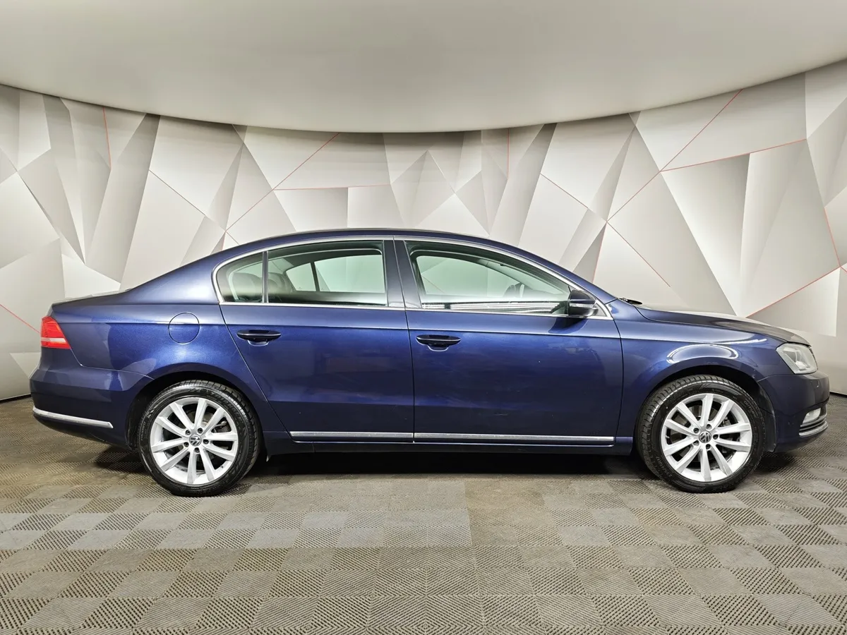 Volkswagen Passat 1.8 TSI DSG (152 л.с.) Highline Синий в АВИЛОН. Слайд №6