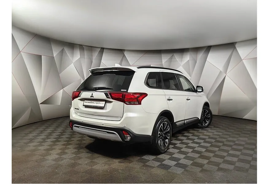 LIVE. Слайд №8