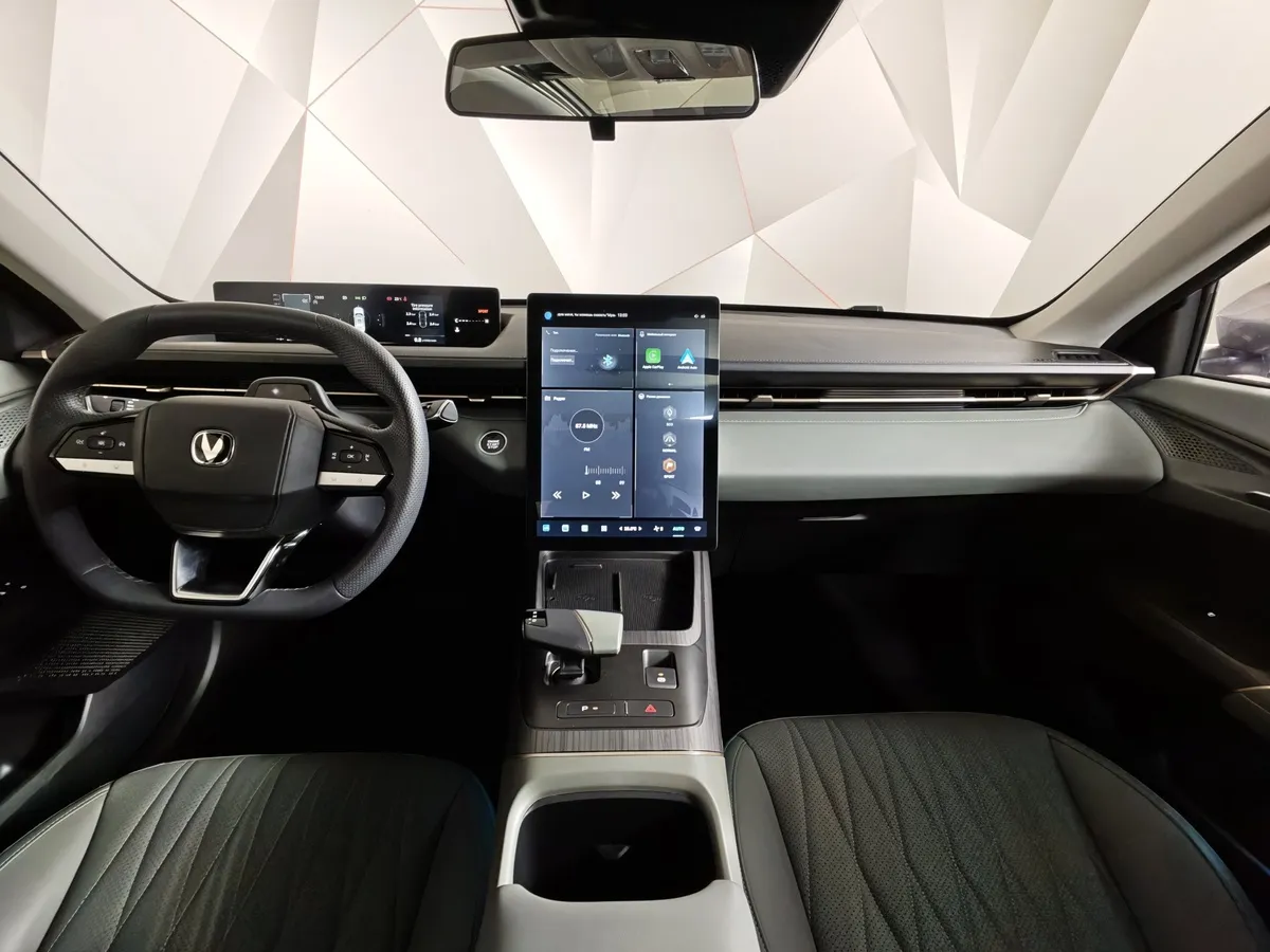 Changan Lamore 1.5T 7DCT 2WD (180 л.с.) Tech Серый в АВИЛОН. Слайд №14