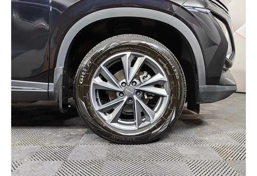 АВИЛОН - Omoda C5 1.5T CVT (147 л.с.) Joy Черный - slide 15