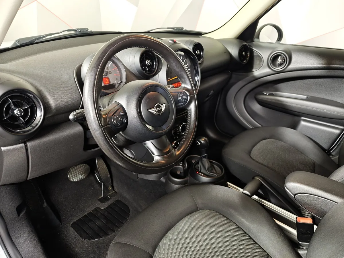 Mini Countryman 1.6 AT (122 л.с.) Белый в АВИЛОН. Слайд №12